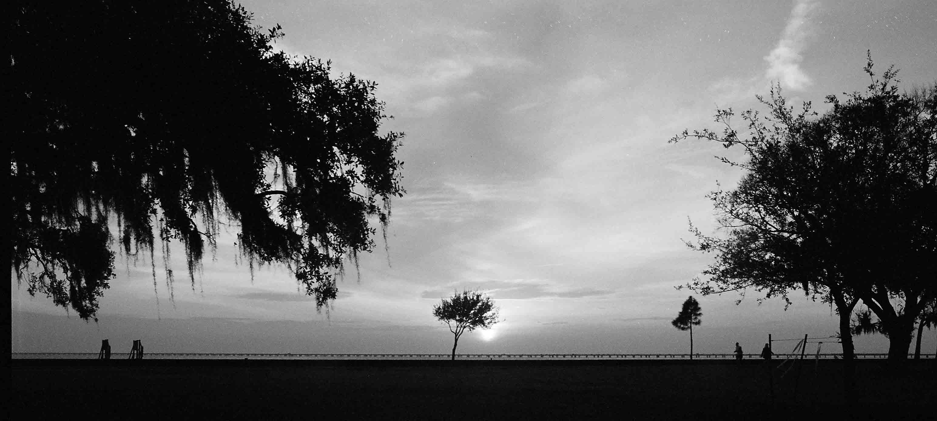 02-14-04-lakefront-sunset-p.jpg