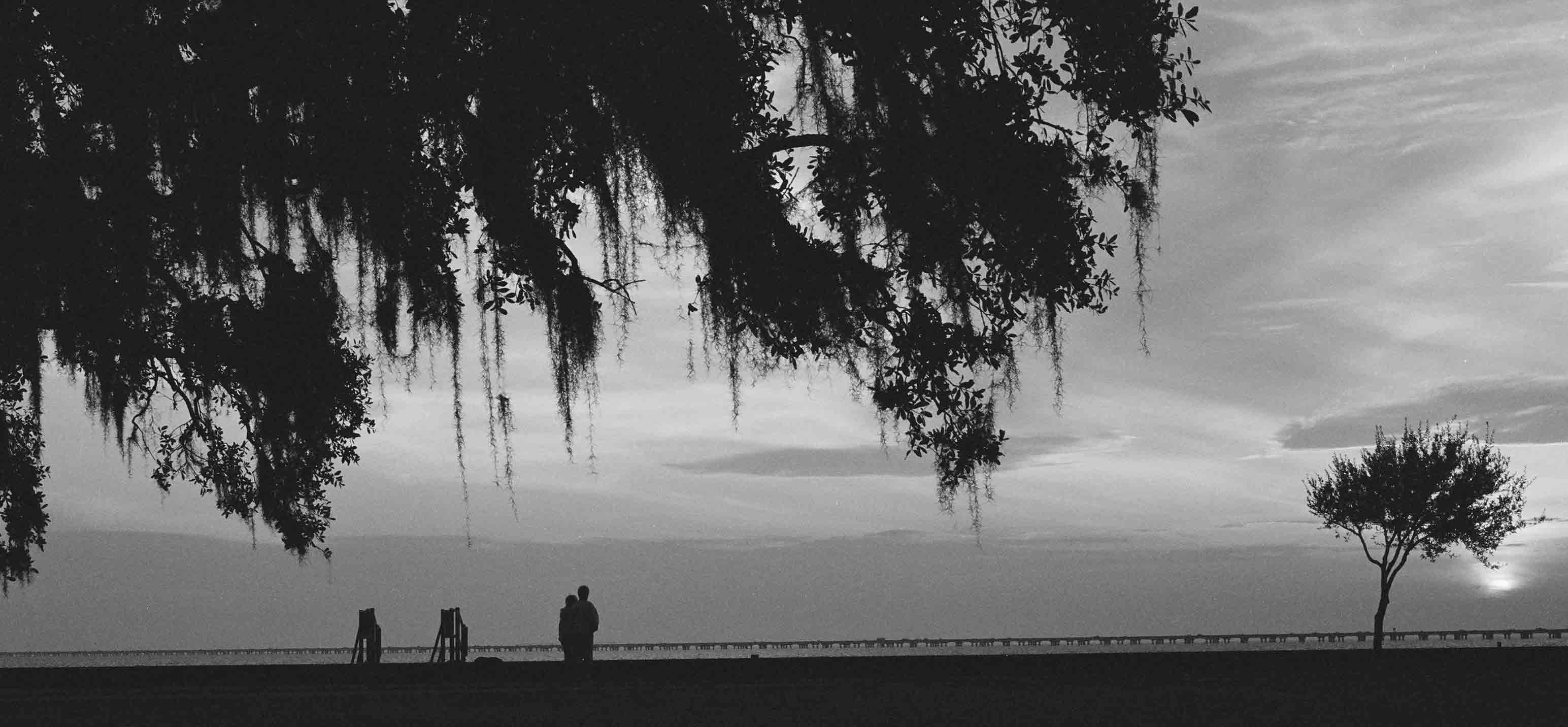 2-14-04-lakefront-couple-sm.jpg